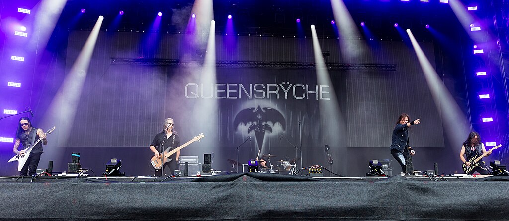 Queensryche live show